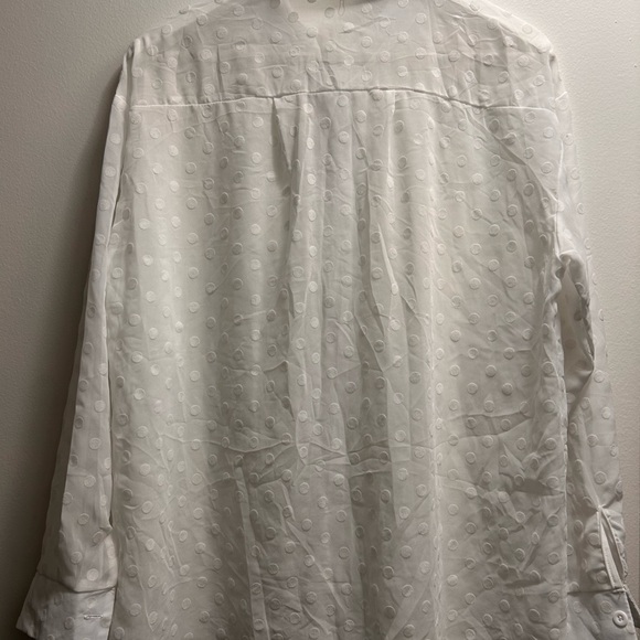 NWT BOHEMIA WHITE DOTS BUTTON UP SHIRT/SIZE M/SEMI-SHEERS - Picture 6 of 9